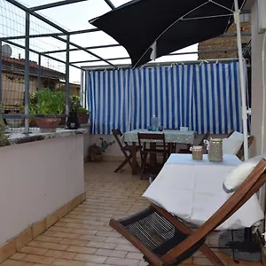 https://terrazza-in-borgo-san-jacopo.it-tuscanyhotel.com