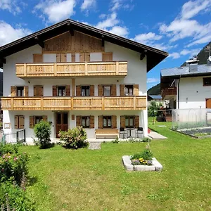 Pensjonat La Gerla Dolomiti, Perarolo di Cadore